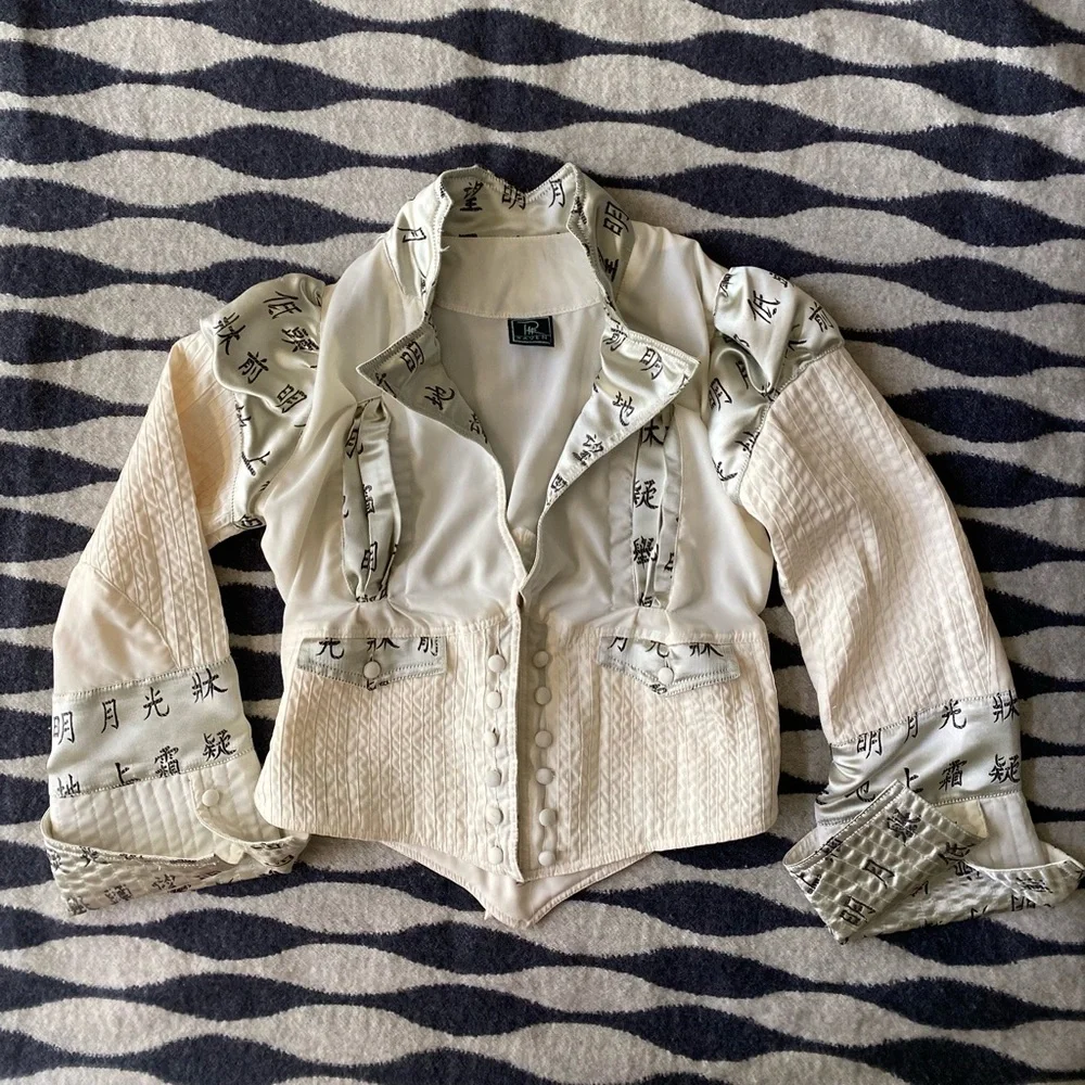 Raven Bustier style Jacket White Sateen with Black Characters size M - Picture 3 of 15